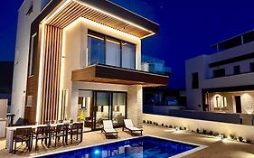 Santa Barbara Seafront Villas W Jacuzzi Pool